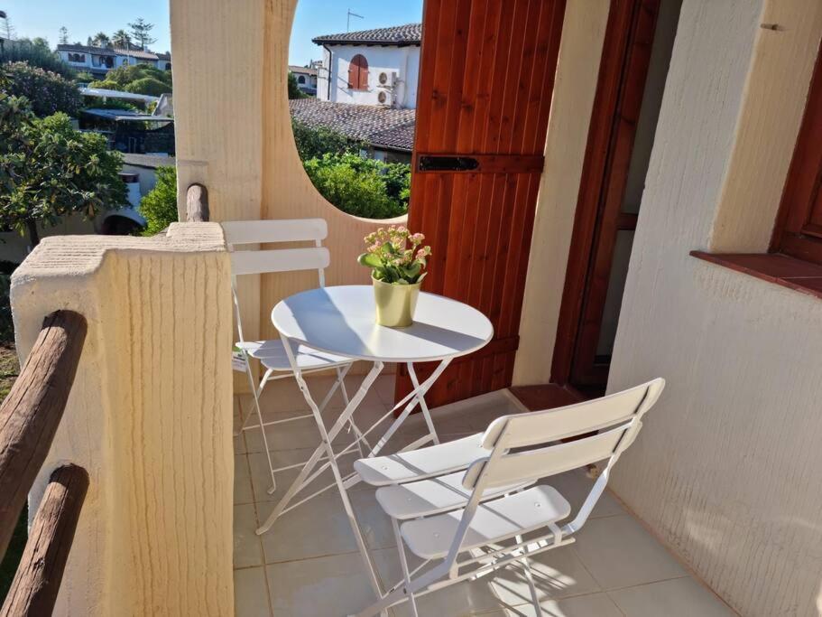Villa Tea, Residenza Incantevole Con Giardino . Flumini di Quartu Dış mekan fotoğraf