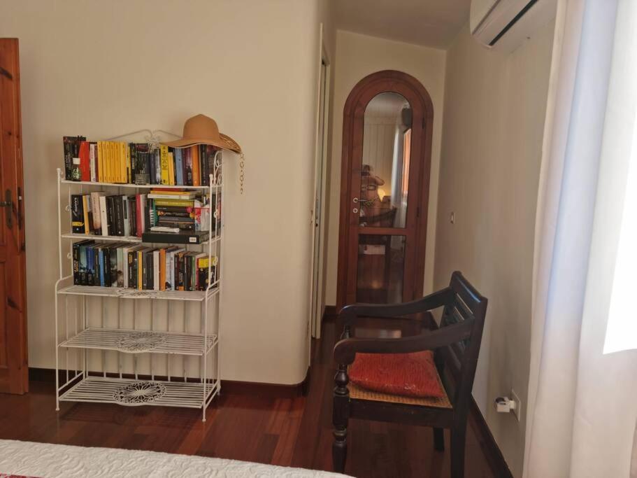 Villa Tea, Residenza Incantevole Con Giardino . Flumini di Quartu Dış mekan fotoğraf