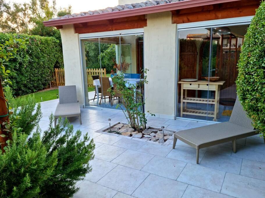Villa Tea, Residenza Incantevole Con Giardino . Flumini di Quartu Dış mekan fotoğraf